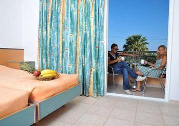 Aparthotel Argiro Village 3*