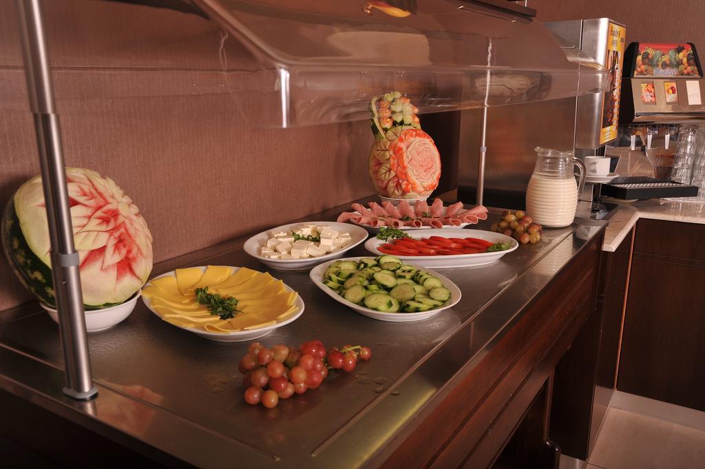 Argiro Village Apartahotel 3*